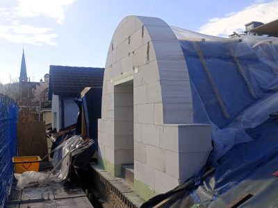 Gaubenwand in historischer Dachfläche