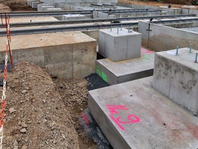 Fundamente für Lärmschutzwand um Großtransformator